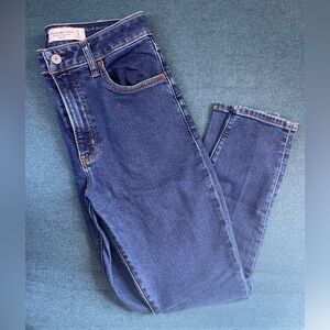 NWOT Abercrombie & Fitch The Super Skinny Ankle High Rise